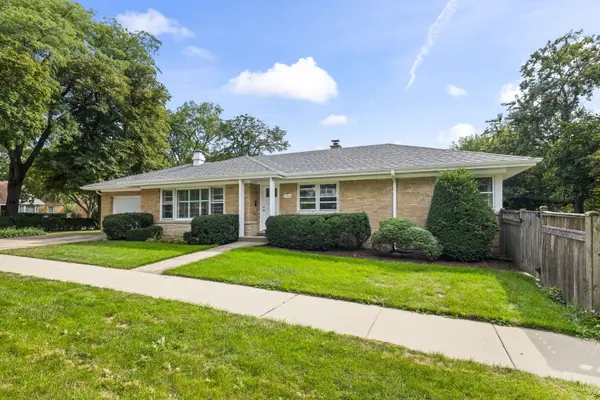 320 N Main ST, Mount Prospect, IL 60056