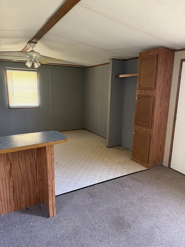 313 Leonard ST, Duquoin, IL 62832