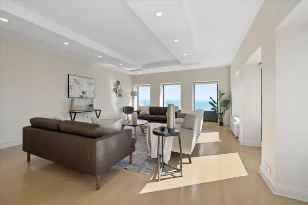 1100 N LAKE SHORE DR #7B, Chicago, IL 60611