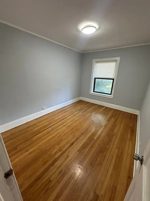 7331 N Honore ST #2A, Chicago, IL 60626
