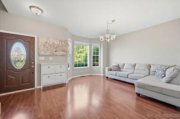 224 Burnett ST, Yorkville, IL 60560