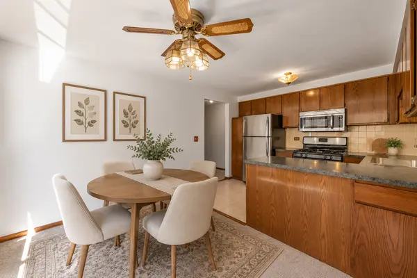 5312 W WINDSOR AVE #2W, Chicago, IL 60630