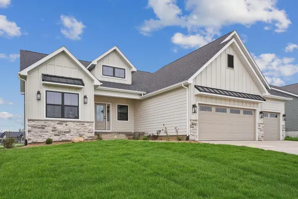 4610 Sonoma DR, Cedar Falls, IA 50613