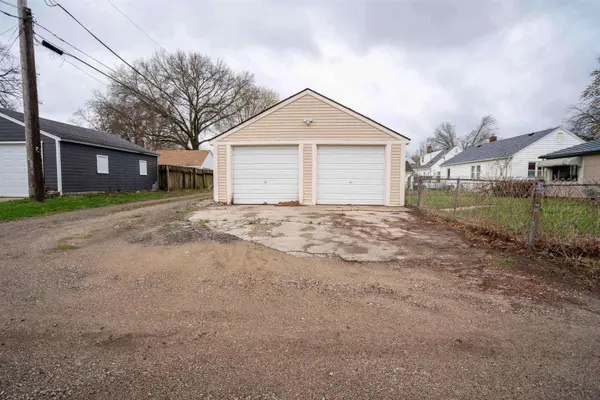 220 Forest AVE, Waterloo, IA 50702