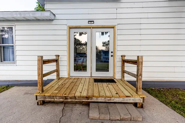 505 8th AVE E, Alexandria, MN 56308