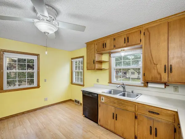 961 California AVE W, Saint Paul, MN 55117