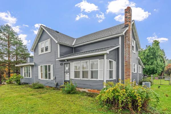 1764 Main ST, Centerville, MN 55038