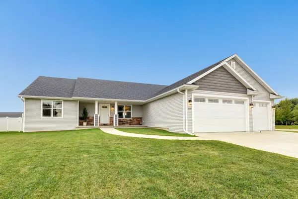 3309 E AQUAMARINE AVE, Appleton, WI 54913