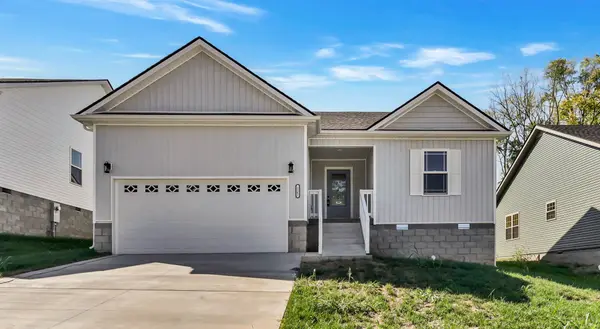 1162 Tybee Dr, Clarksville, TN 37042