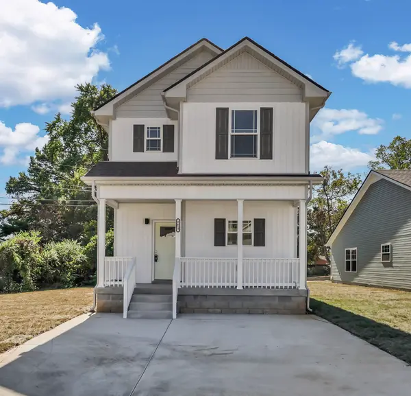 2619 Scott Dr, Clarksville, TN 37042