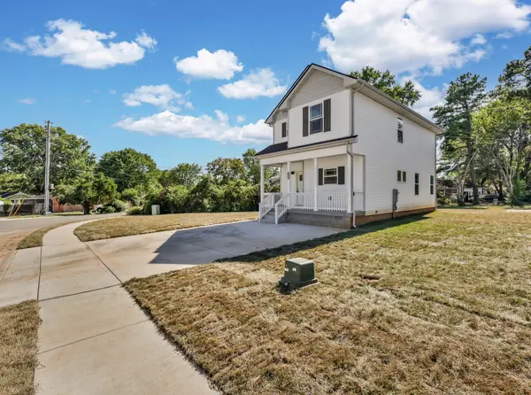 2619 Scott Dr, Clarksville, TN 37042