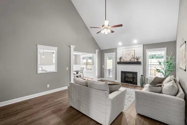 838 Limestone Way, Clarksville, TN 37043