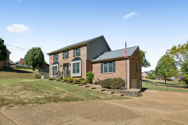 622 Cumberland Hills Dr, Hendersonville, TN 37075