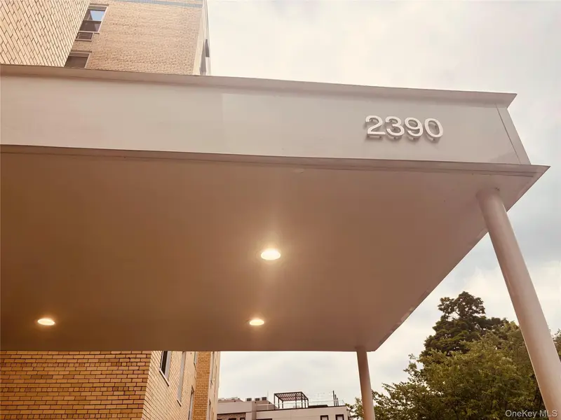 Bronx, NY 10463