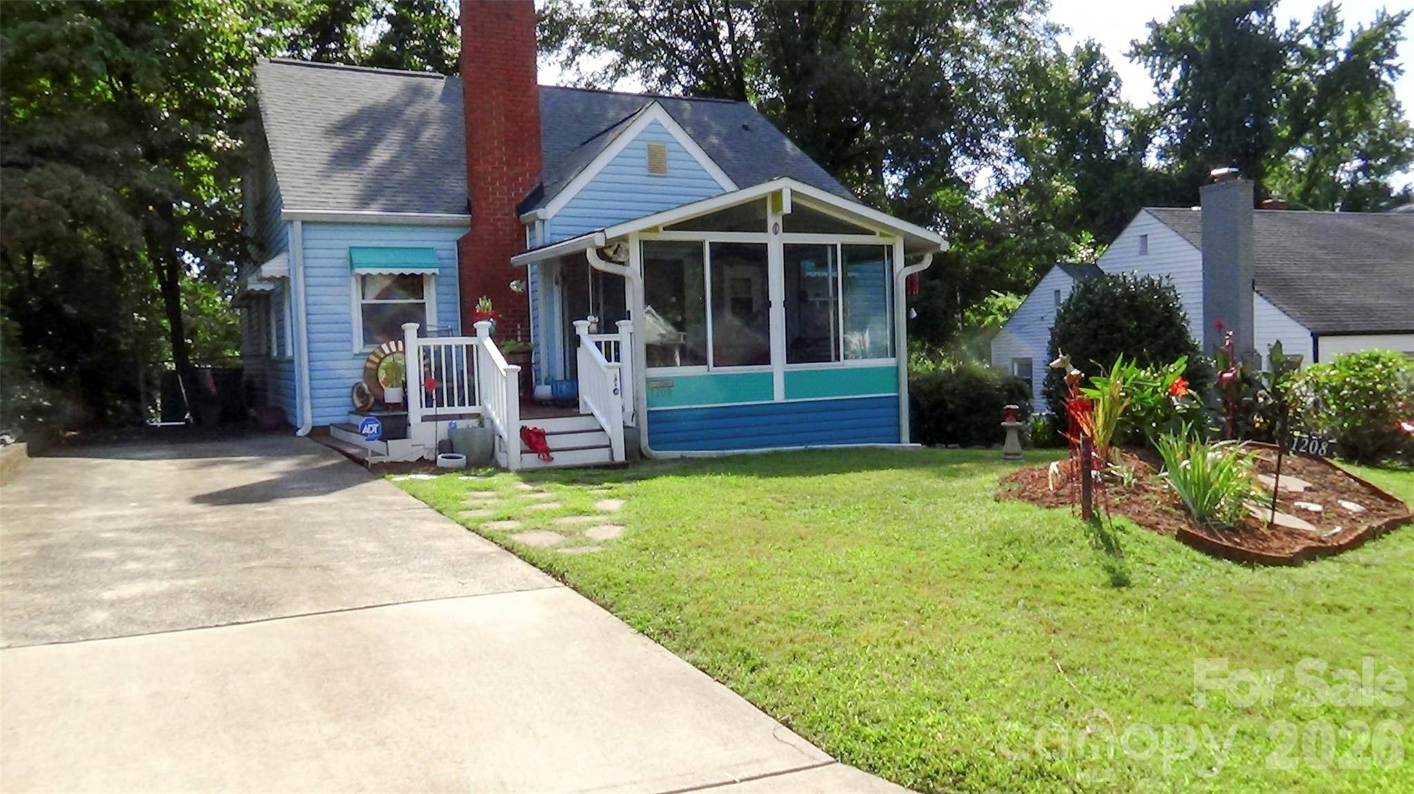 1208 Dade ST, Charlotte, NC 28205