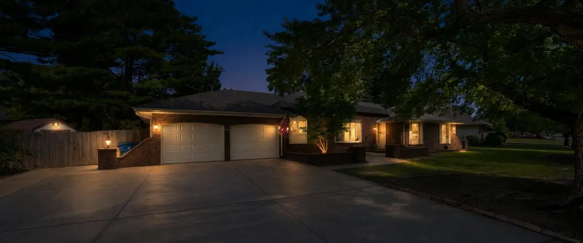 1135 N Patrick Henry St, Derby, KS 67037