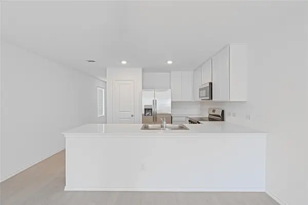 117 Dark Victory RD, Jarrell, TX 76537