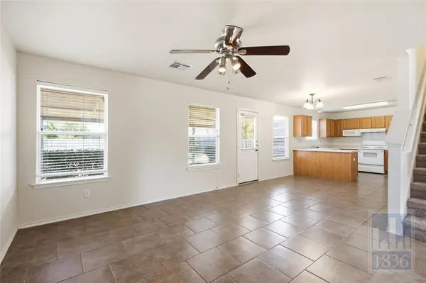 226 Wegstrom ST, Hutto, TX 78634