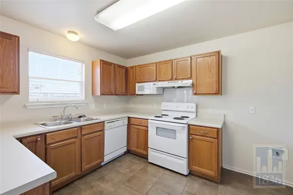 226 Wegstrom ST, Hutto, TX 78634