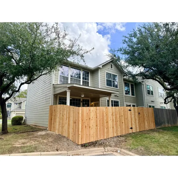 2632 Century Park BLVD #39, Austin, TX 78727