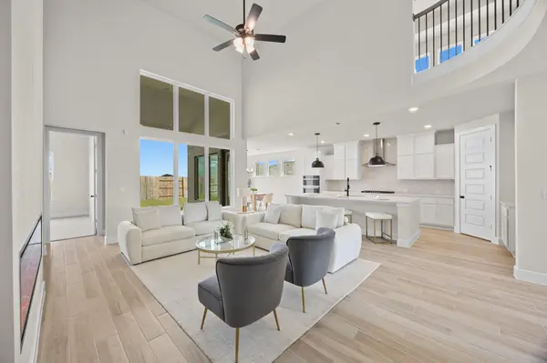 213 Horsemint LN, Georgetown, TX 78633