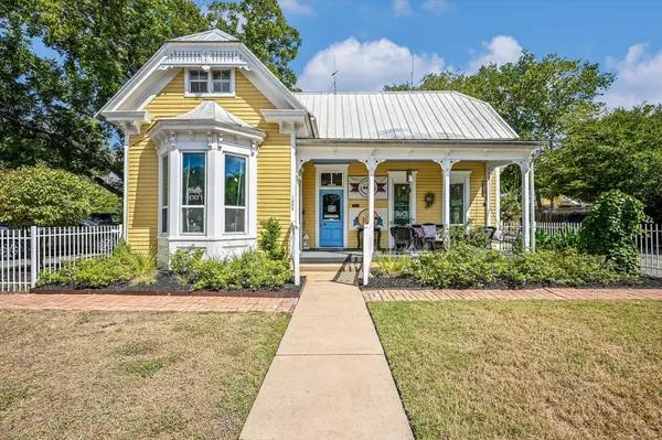 1002 Chestnut ST #D, Bastrop, TX 78602