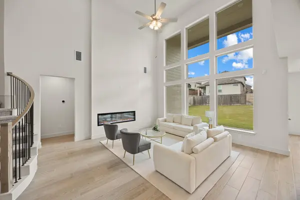 113 Meadow Beauty LN, Georgetown, TX 78633