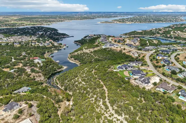 420 Lindale CV, Austin, TX 78738