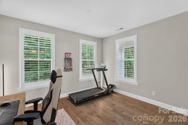 6601 Harbor Oaks DR, Denver, NC 28037