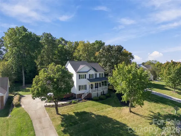 7749 Orchard Park CIR #74, Harrisburg, NC 28075