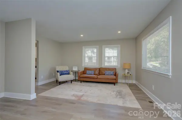 1226 Weldon AVE, Charlotte, NC 28205