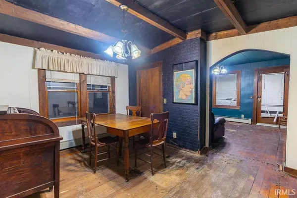 8819 N County Road 450 W RD, Boonville, IN 47601
