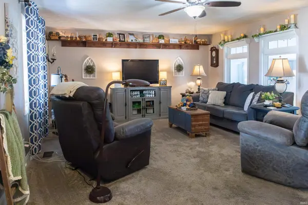 513 Forest View DR, Bedford, IN 47421-5220
