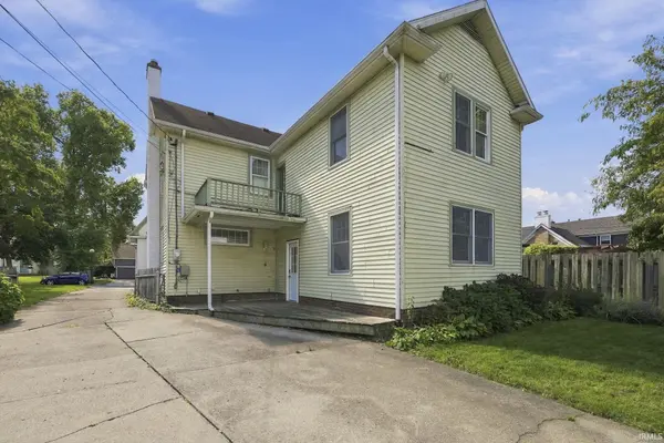 1142 W Foster Pkwy, Fort Wayne, IN 46807