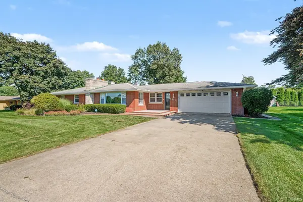 55912 Riverdale DR, Elkhart, IN 46514