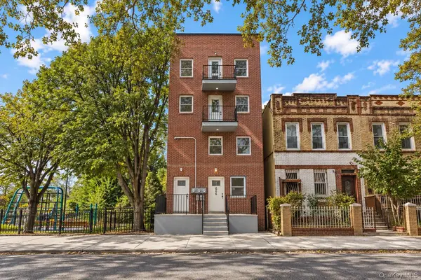 666 Osborn ST, Brooklyn, NY 11212