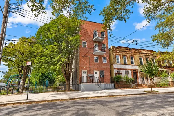 666 Osborn ST, Brooklyn, NY 11212
