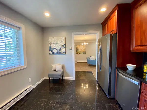 1314 Smithtown AVE #18, Bohemia, NY 11716