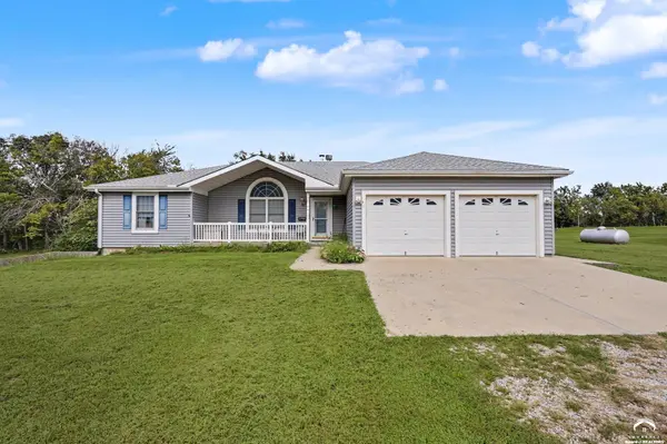 8580 Green Field CT, Ozawkie, KS 66070