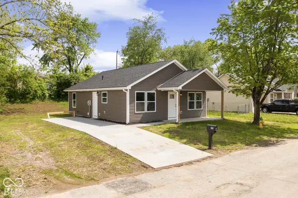 1918 Country Manor WAY, North Vernon, IN 47265