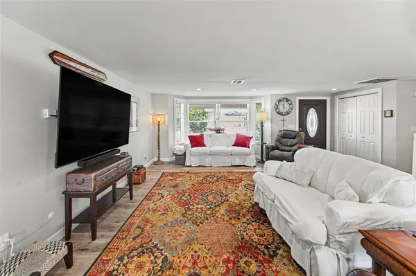 412 REDWOOD RD, Venice, FL 34293