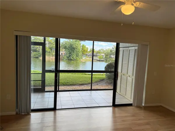 5697 ASHTON LAKE DR #6, Sarasota, FL 34231
