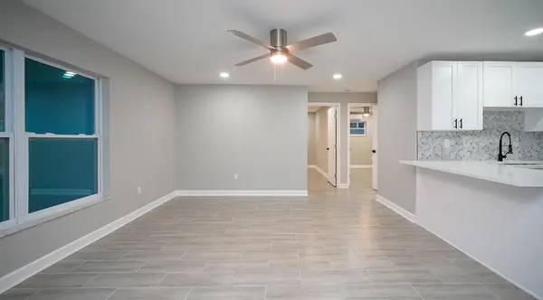 14906 N BAYSHORE DR, Madeira Beach, FL 33708