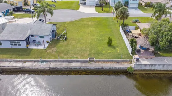 4367 4TH ISLE DR, Hernando Beach, FL 34607