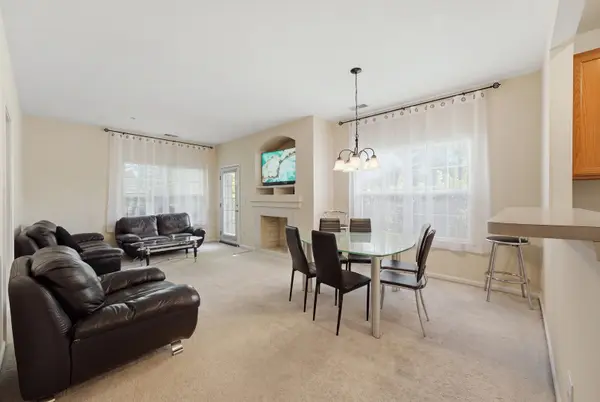 1267 W Lake ST #104, Addison, IL 60101