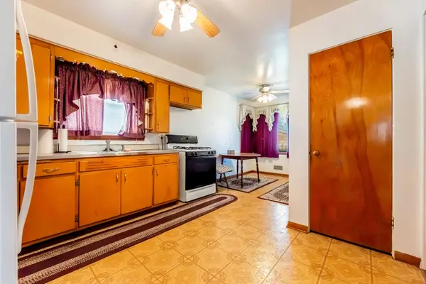 7304 W 59th ST, Summit, IL 60501