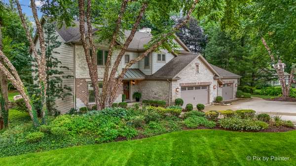 2917 Pleasant DR, Mchenry, IL 60051