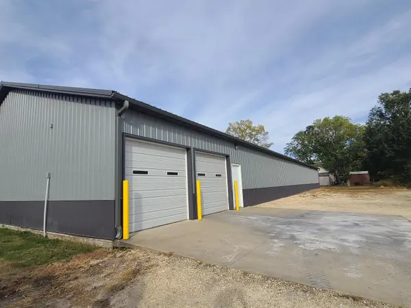 113 NW 13th AVE, Oelwein, IA 50662