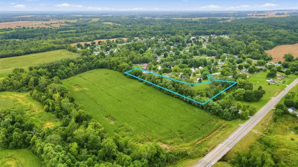 0 W W Sr 44, Connersville, IN 47331