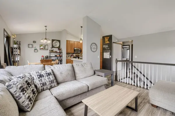 15663 Finch AVE, Apple Valley, MN 55124